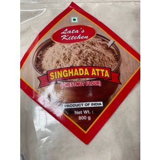 Lata's Kitchen Singhada Atta 800g